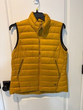 Mountain Hardwear Women's Yellow Quilted Down Vest